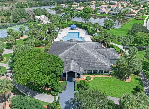 610 NW 207th Avenue Pembroke Pines FL 33029