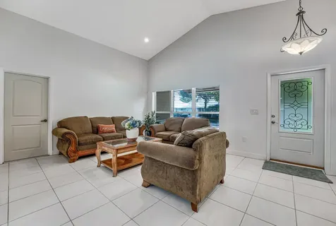 610 NW 207th Avenue Pembroke Pines FL 33029
