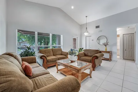 610 NW 207th Avenue Pembroke Pines FL 33029