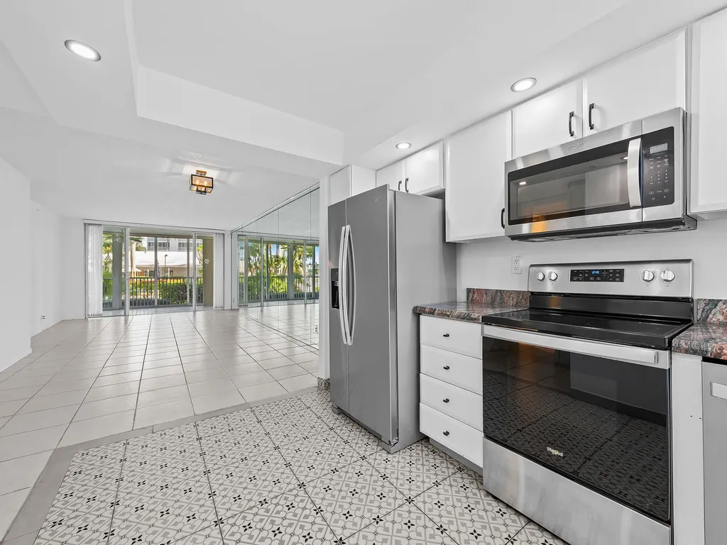 3300 S Ocean Boulevard Highland Beach FL 33487