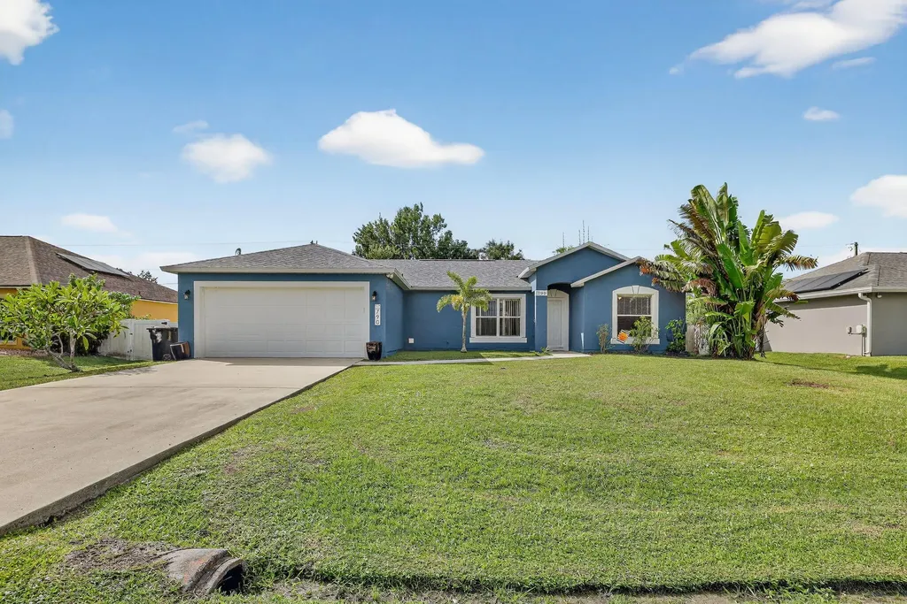 790 NW Bayard Avenue Port St Lucie FL 34983