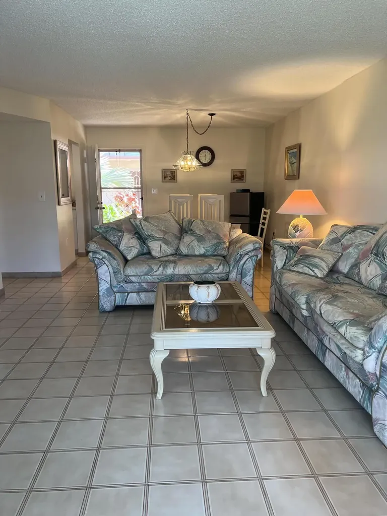 504 Davis Road Palm Springs FL 33461