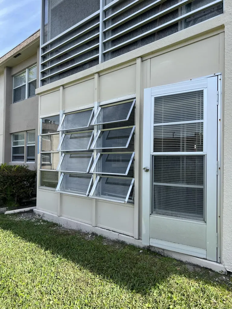 504 Davis Road Palm Springs FL 33461