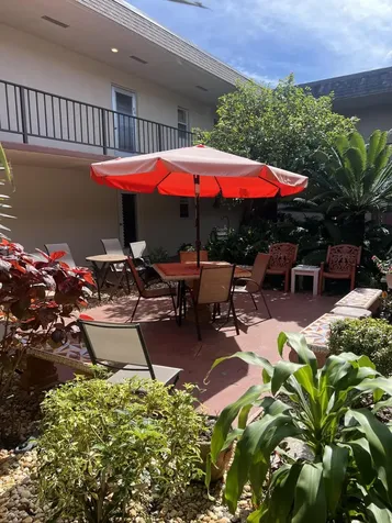 504 Davis Road Palm Springs FL 33461