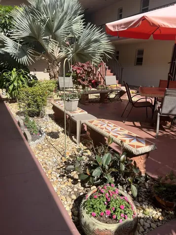 504 Davis Road Palm Springs FL 33461