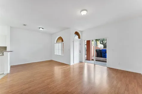 1407 S Santa Catalina Circle North Lauderdale FL 33068