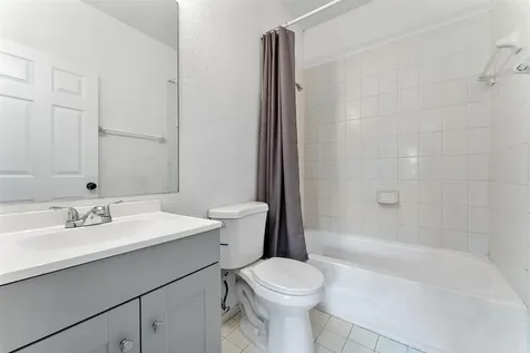 1407 S Santa Catalina Circle North Lauderdale FL 33068