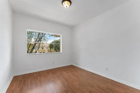 1407 S Santa Catalina Circle North Lauderdale FL 33068