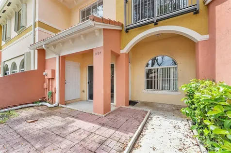 1407 S Santa Catalina Circle North Lauderdale FL 33068