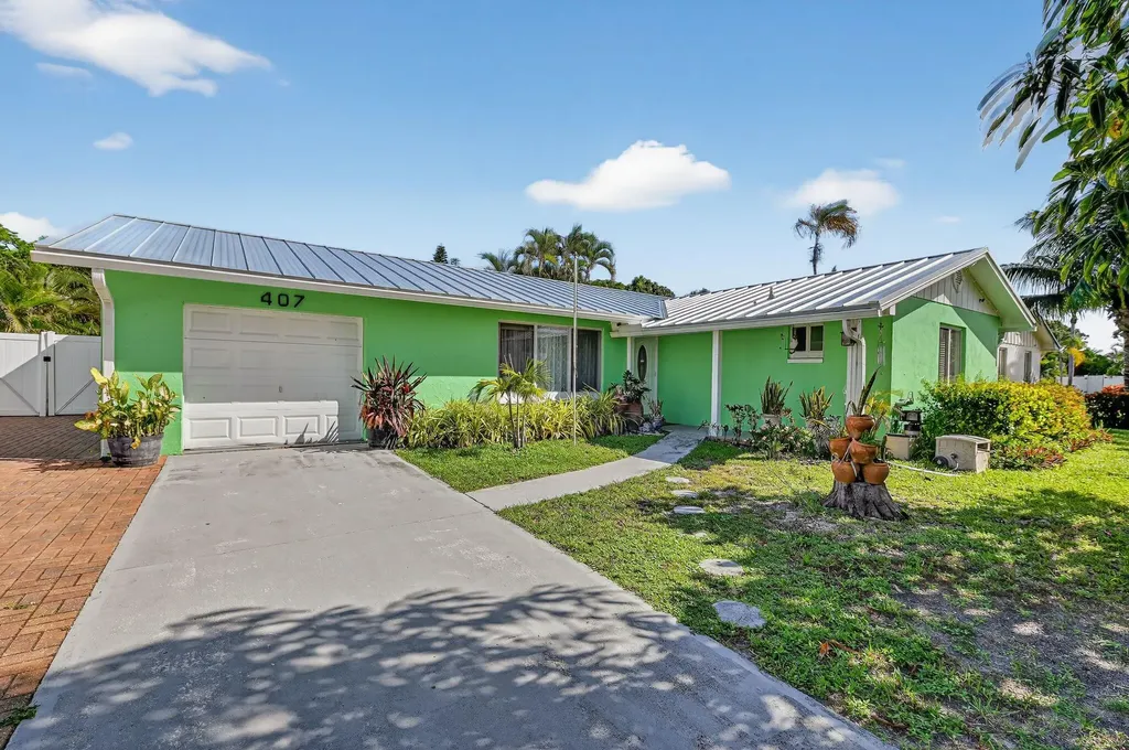 407 Highwood Circle Jupiter FL 33458