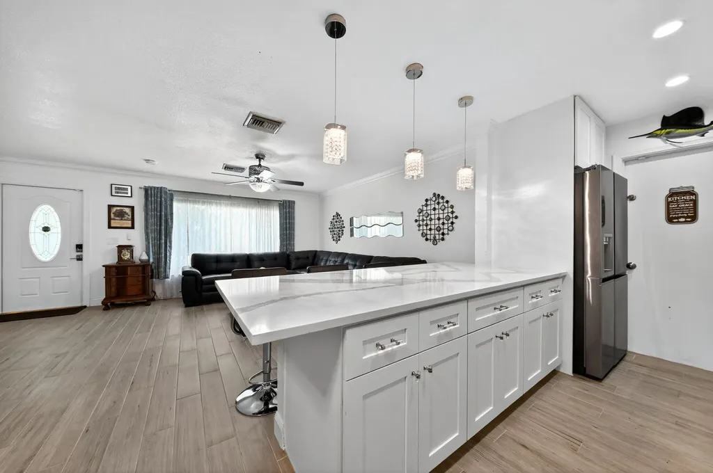 407 Highwood Circle Jupiter FL 33458