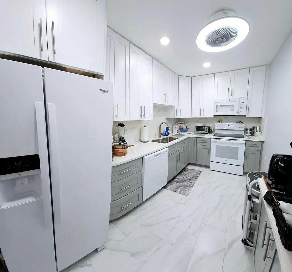 10126 S 44th Terrace S Boynton Beach FL 33436