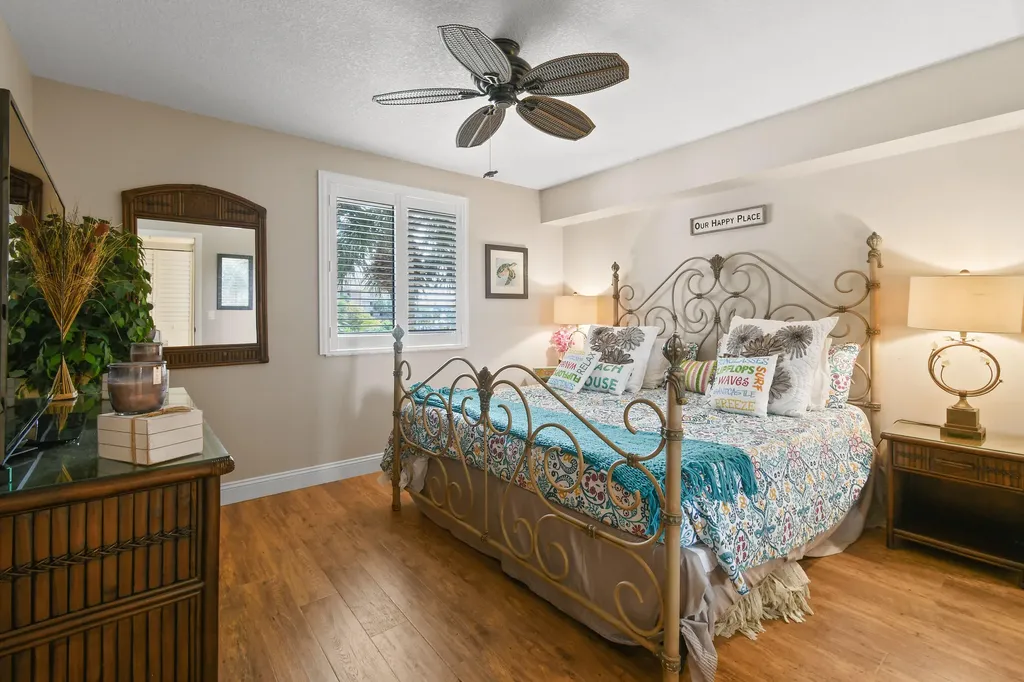 1901 Marina Isle Way Jupiter FL 33477