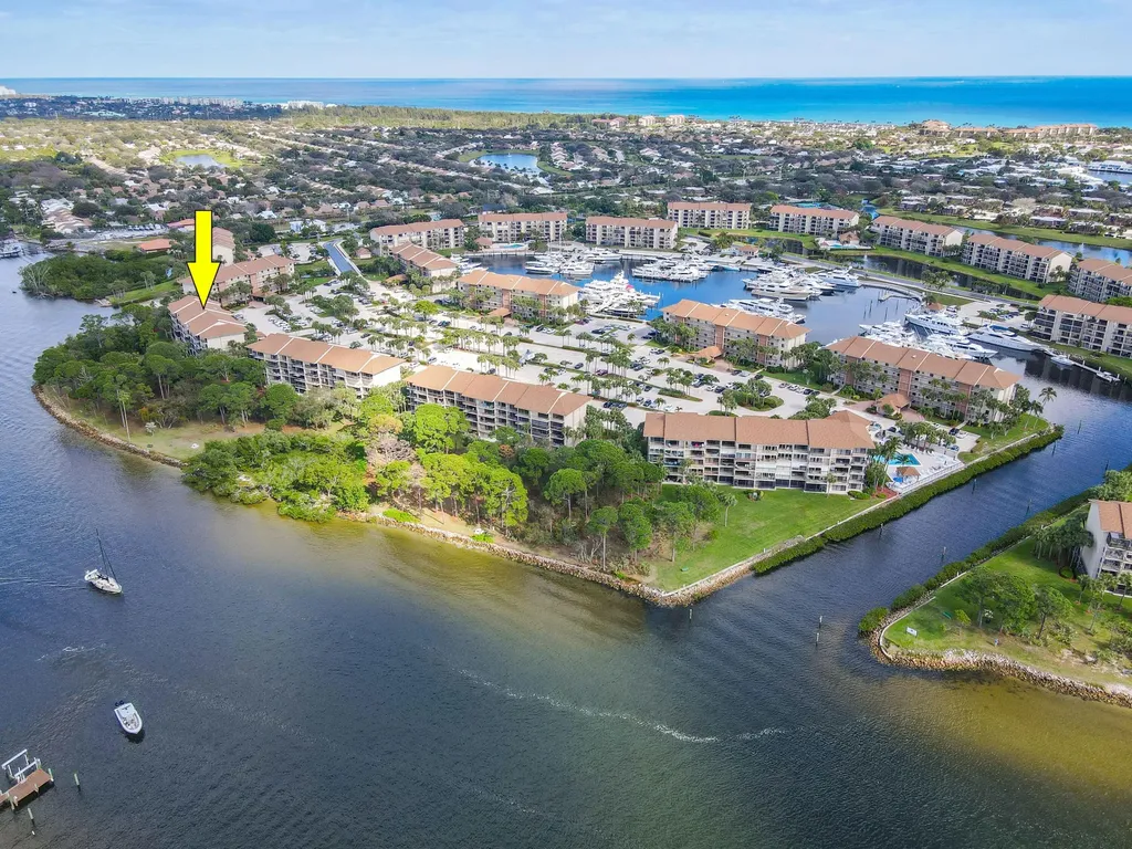 1901 Marina Isle Way Jupiter FL 33477