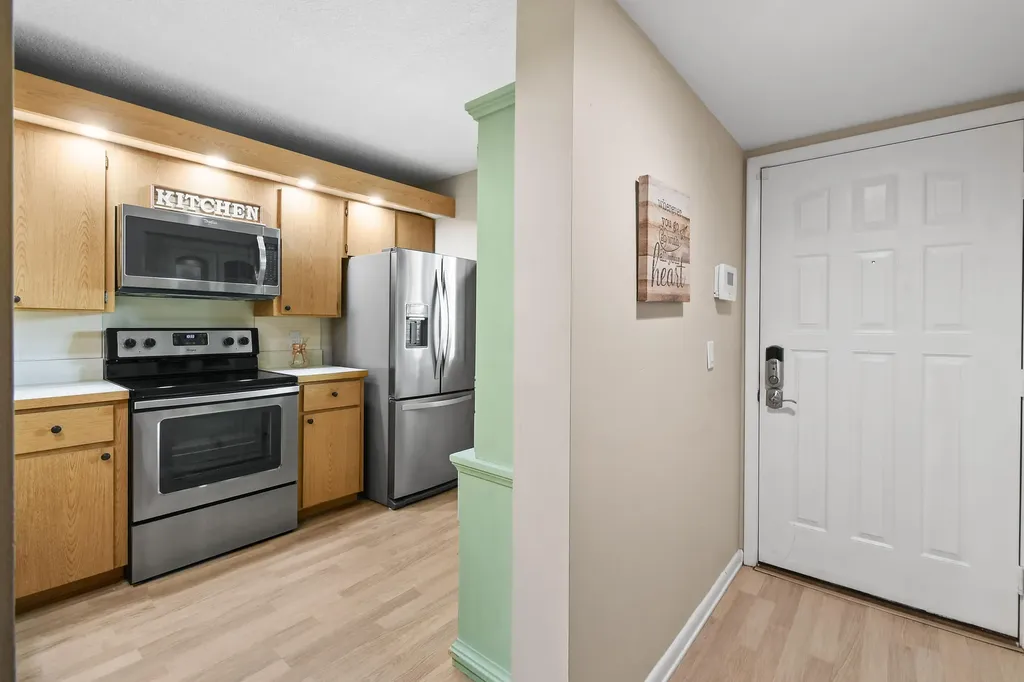 1901 Marina Isle Way Jupiter FL 33477