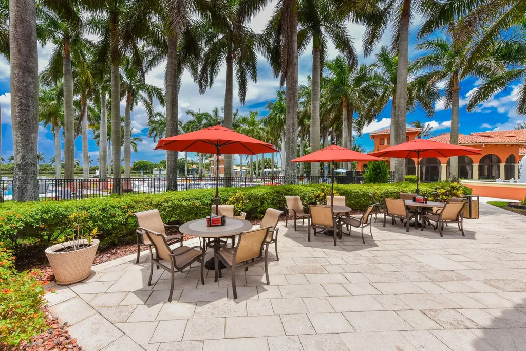 9565 Via Elegante Wellington FL 33411