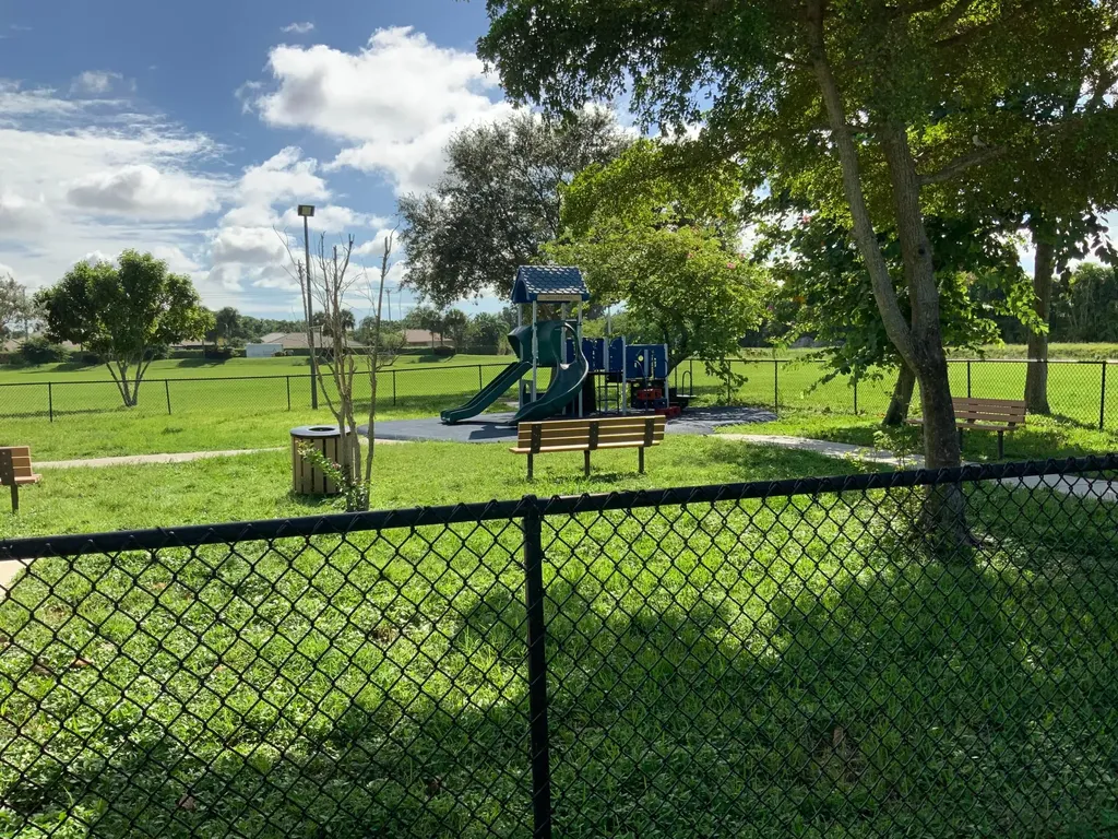7835 Springfield Lake Drive Lake Worth FL 33467