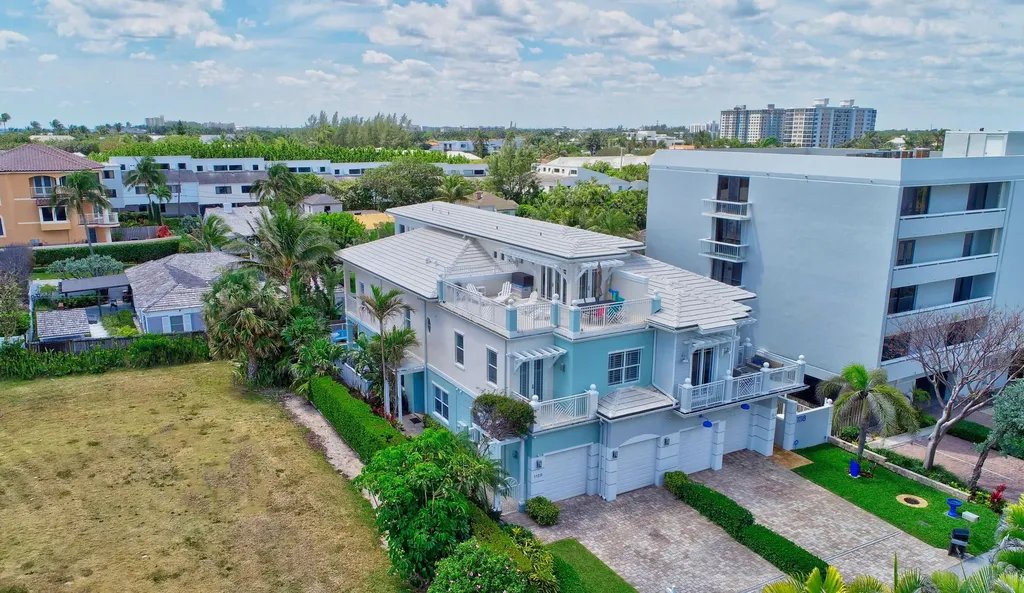 1120 Ocean Terrace Delray Beach FL 33483