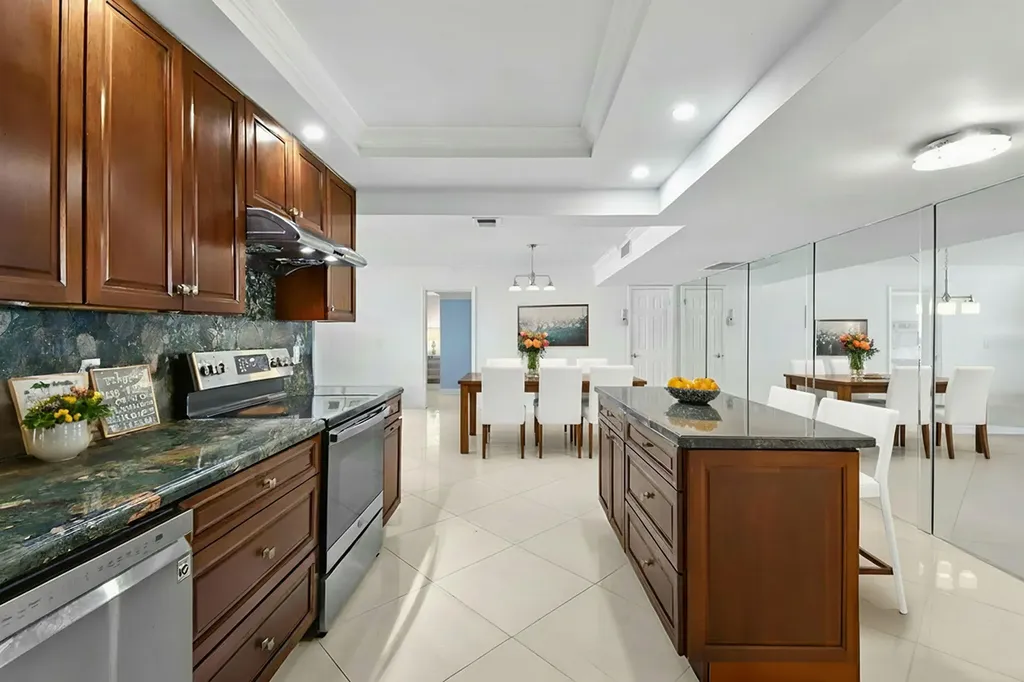 3460 S Ocean Boulevard Palm Beach FL 33480