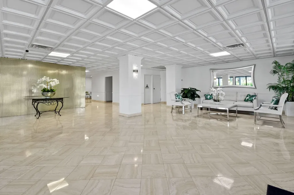 3460 S Ocean Boulevard Palm Beach FL 33480