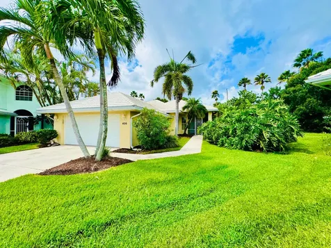 406 SW Fairway Landing Port St Lucie FL 34986