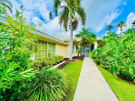 406 SW Fairway Landing Port St Lucie FL 34986