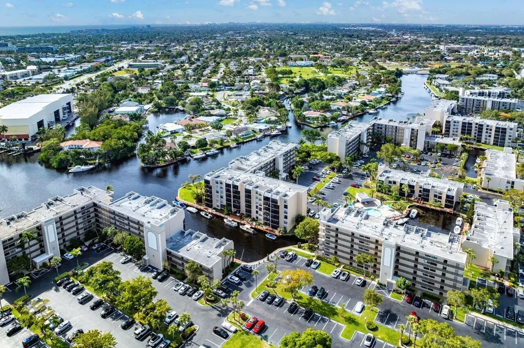 13 Royal Palm Way Boca Raton FL 33432