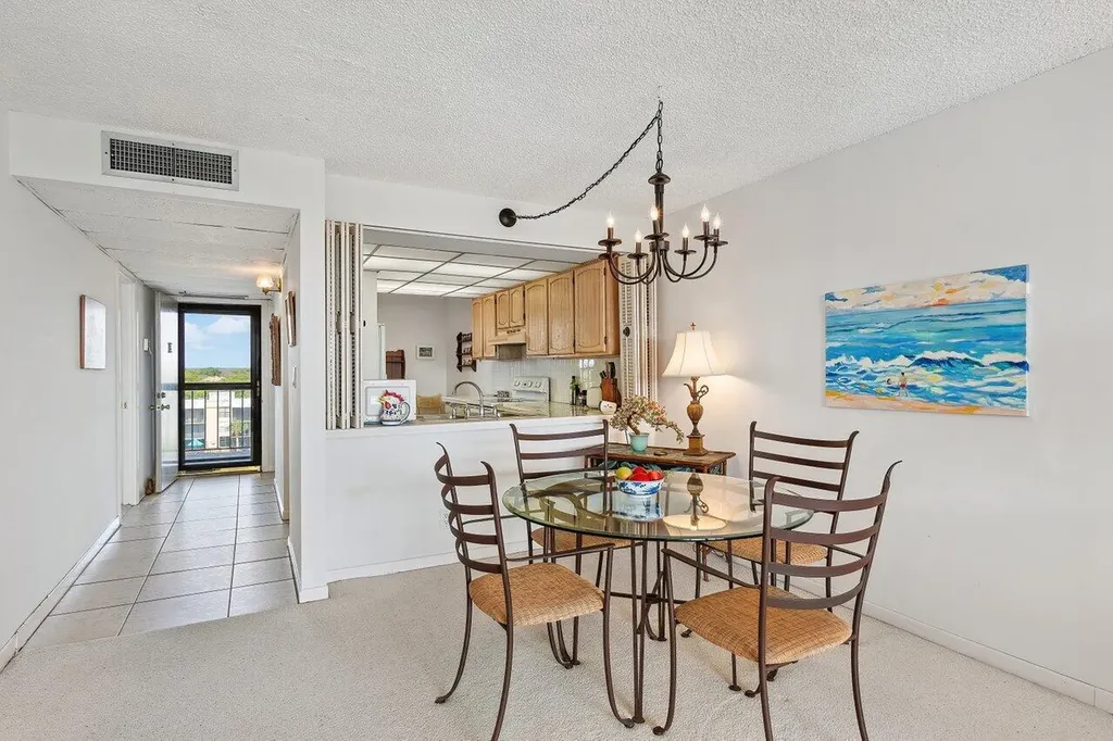 13 Royal Palm Way Boca Raton FL 33432