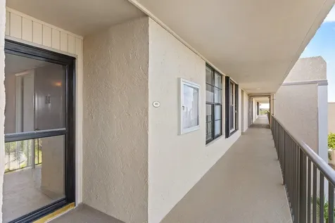 13 Royal Palm Way Boca Raton FL 33432
