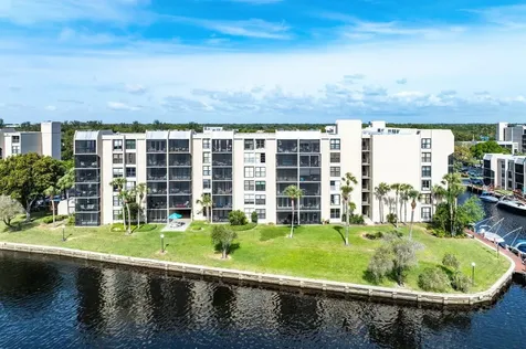 13 Royal Palm Way Boca Raton FL 33432