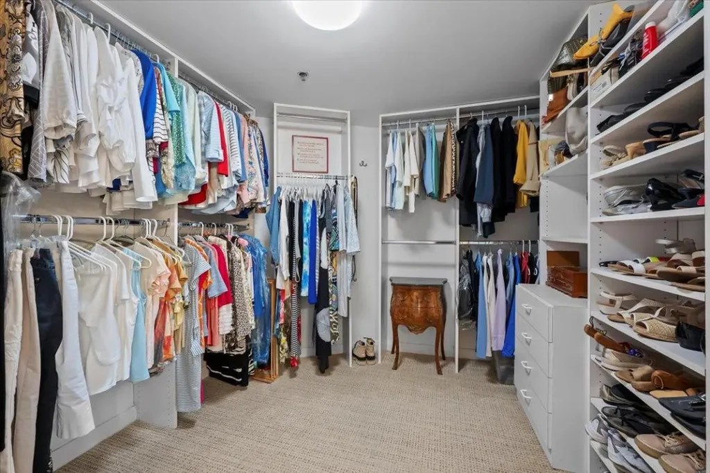 100 Lakeshore Drive North Palm Beach FL 33408