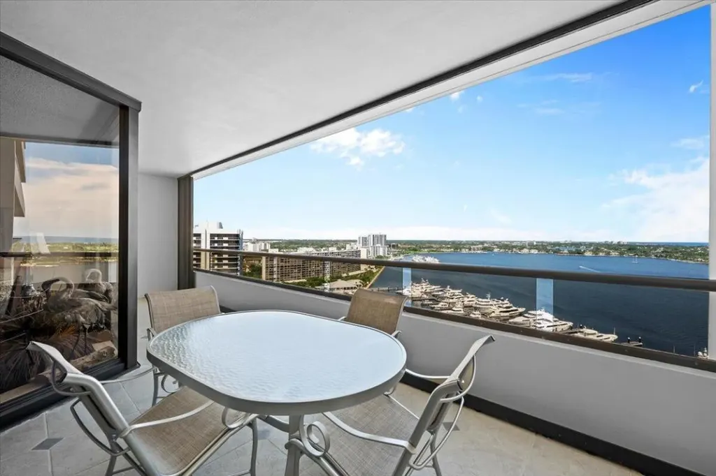 100 Lakeshore Drive North Palm Beach FL 33408