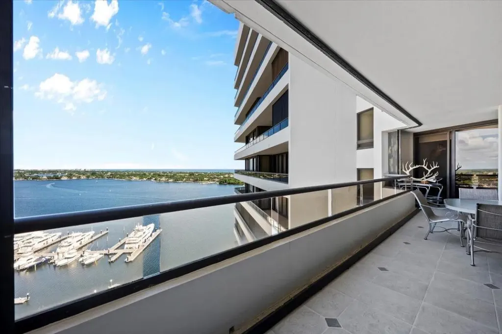 100 Lakeshore Drive North Palm Beach FL 33408