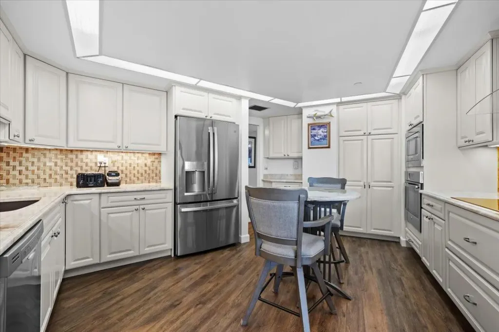 100 Lakeshore Drive North Palm Beach FL 33408