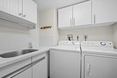 100 Lakeshore Drive North Palm Beach FL 33408