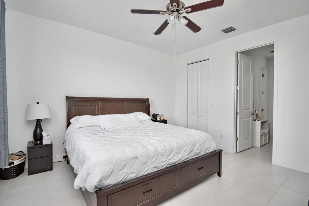 16420 Sandy Shore Drive Loxahatchee FL 33470