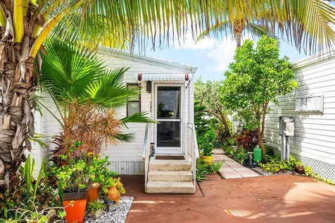 4 East Cedar Drive Briny Breezes FL 33435