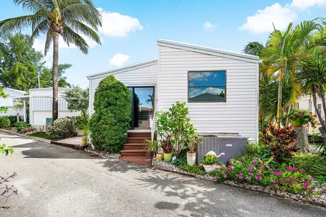 4 East Cedar Drive Briny Breezes FL 33435