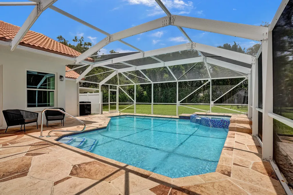 4300 Hunting Trail Lake Worth FL 33467