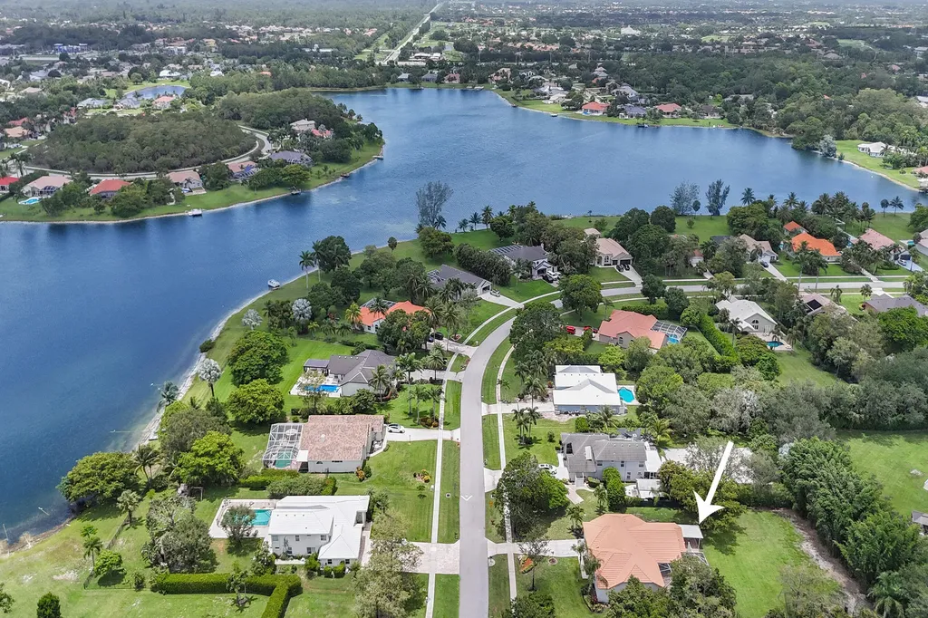 4300 Hunting Trail Lake Worth FL 33467