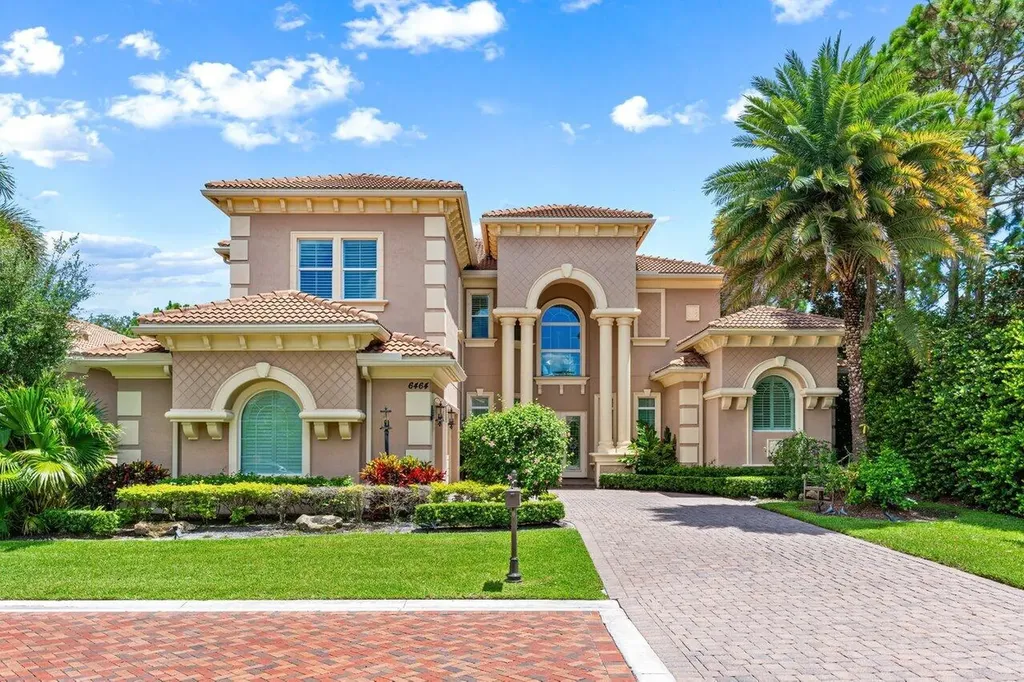 6464 Bellamalfi Street Boca Raton FL 33496