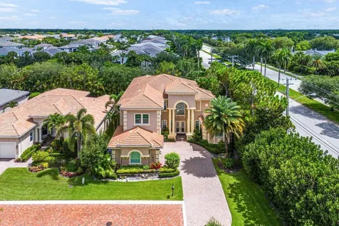 6464 Bellamalfi Street Boca Raton FL 33496