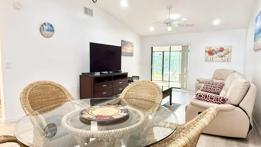 2641 W Gately Drive West Palm Beach FL 33415