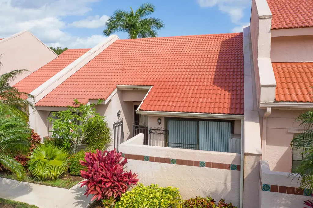 3303 SE Sandpiper Circle Port St Lucie FL 34952