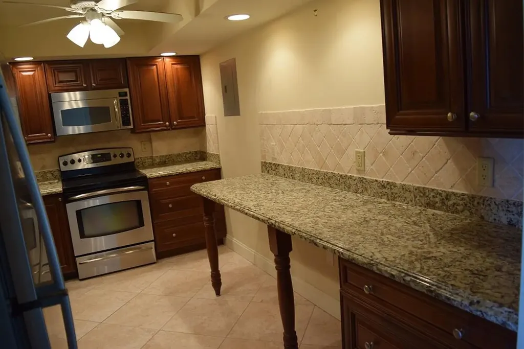 3546 S Ocean Boulevard South Palm Beach FL 33480