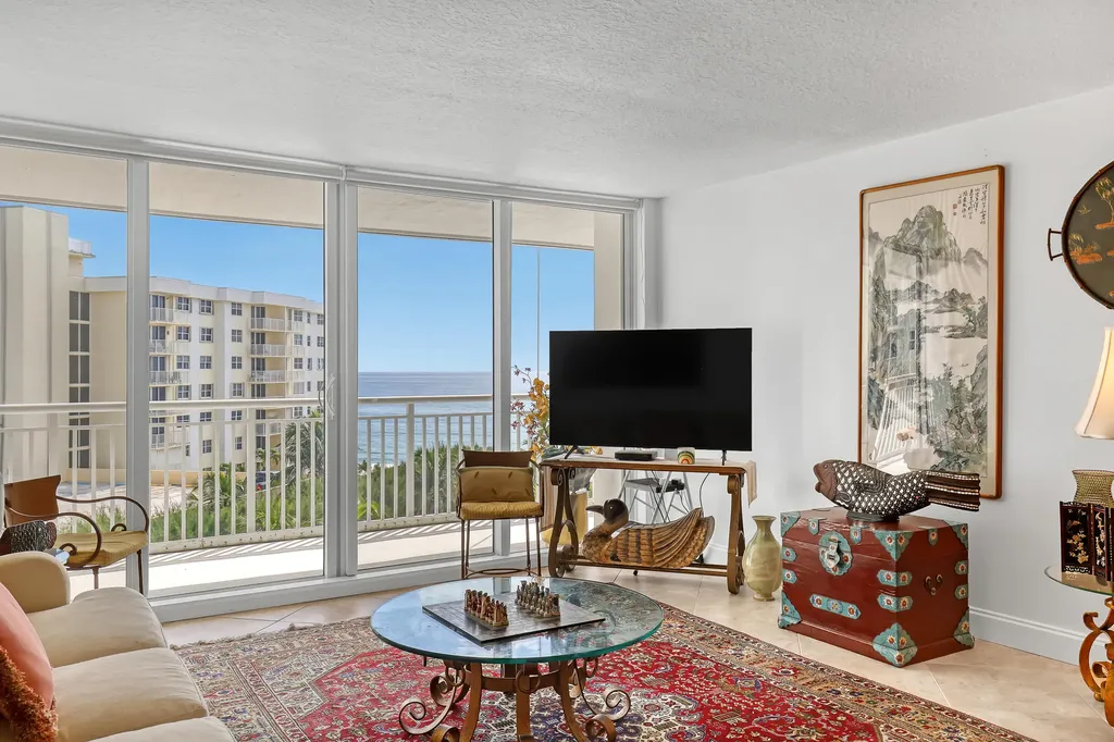 3546 S Ocean Boulevard South Palm Beach FL 33480