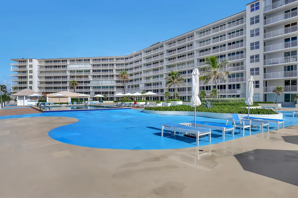 3546 S Ocean Boulevard South Palm Beach FL 33480