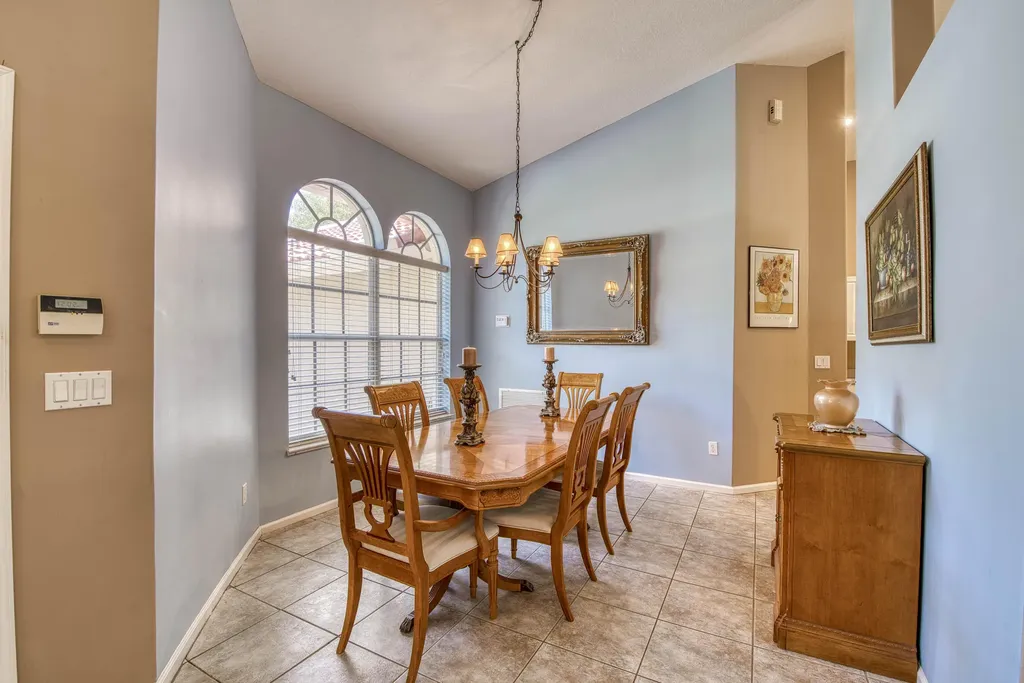 5681 Lago Del Sol Drive Lake Worth FL 33449