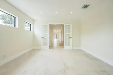 7033 San Sebastian Circle Boca Raton FL 33433