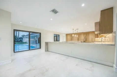 7033 San Sebastian Circle Boca Raton FL 33433